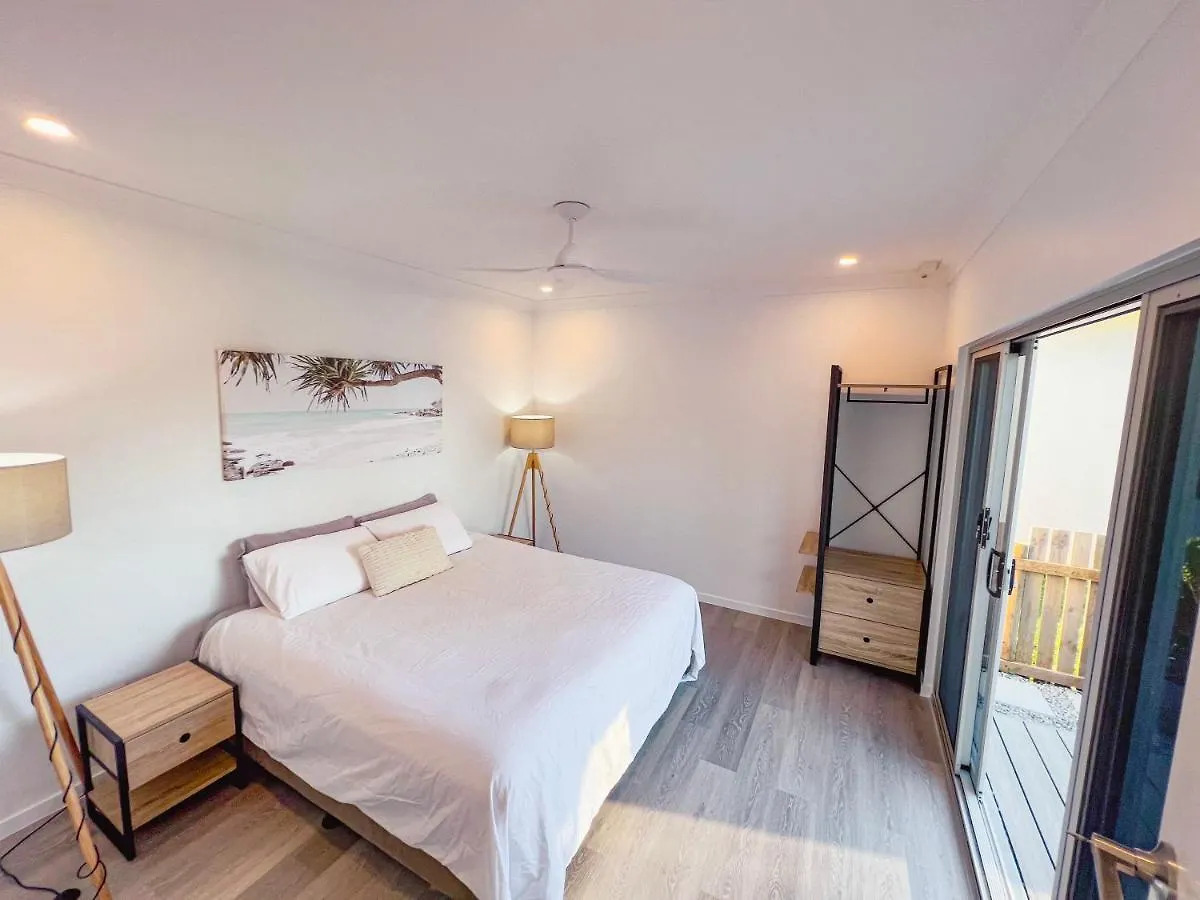 South Mission Beach Bella Luna Beach Front - 3 Bed 0*, South Mission Beach