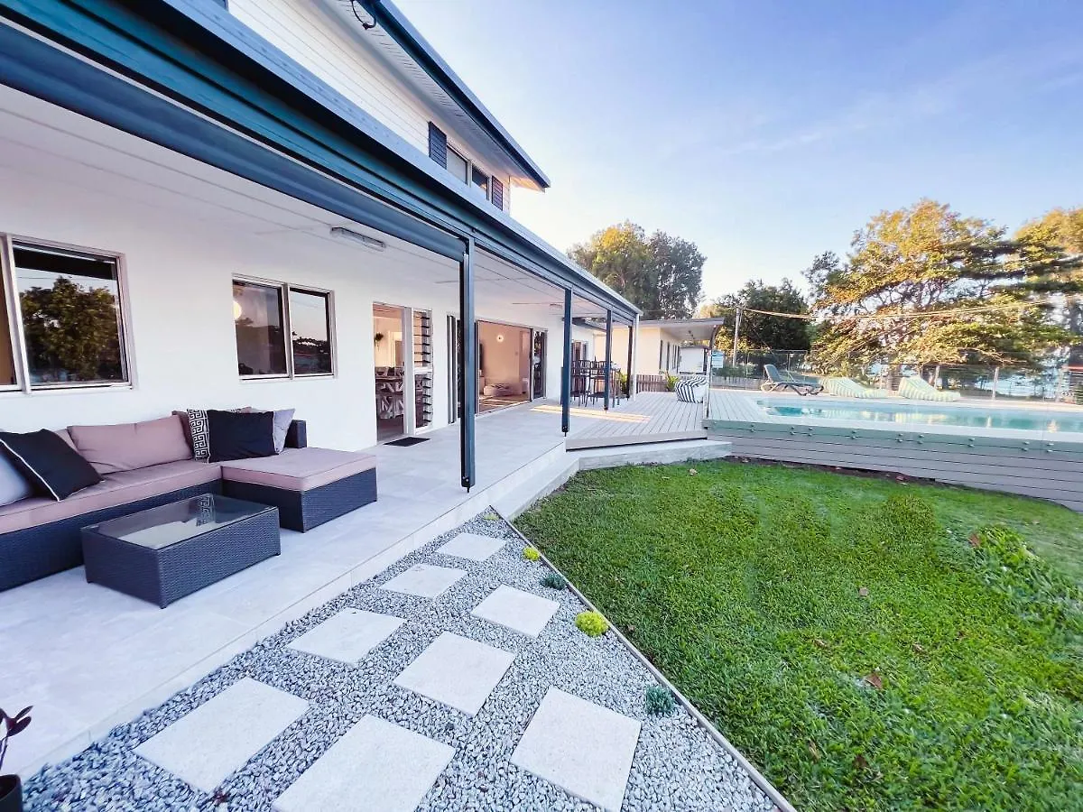 South Mission Beach Bella Luna Beach Front - 3 Bed 0*, South Mission Beach